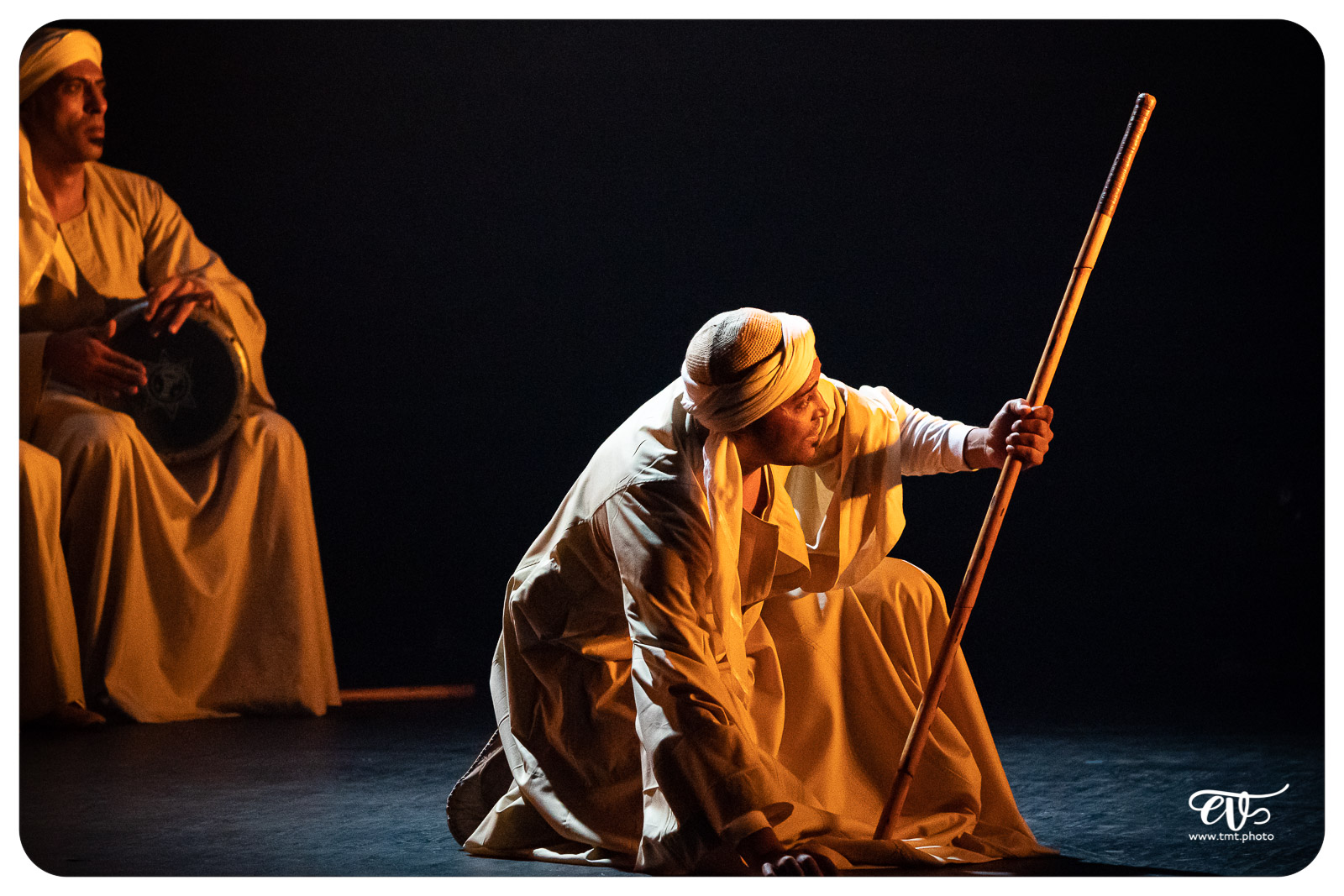 DANS LE CERCLE DES HOMMES DU NIL - CENTRE MEDHAT FAWZY DE MALLAW